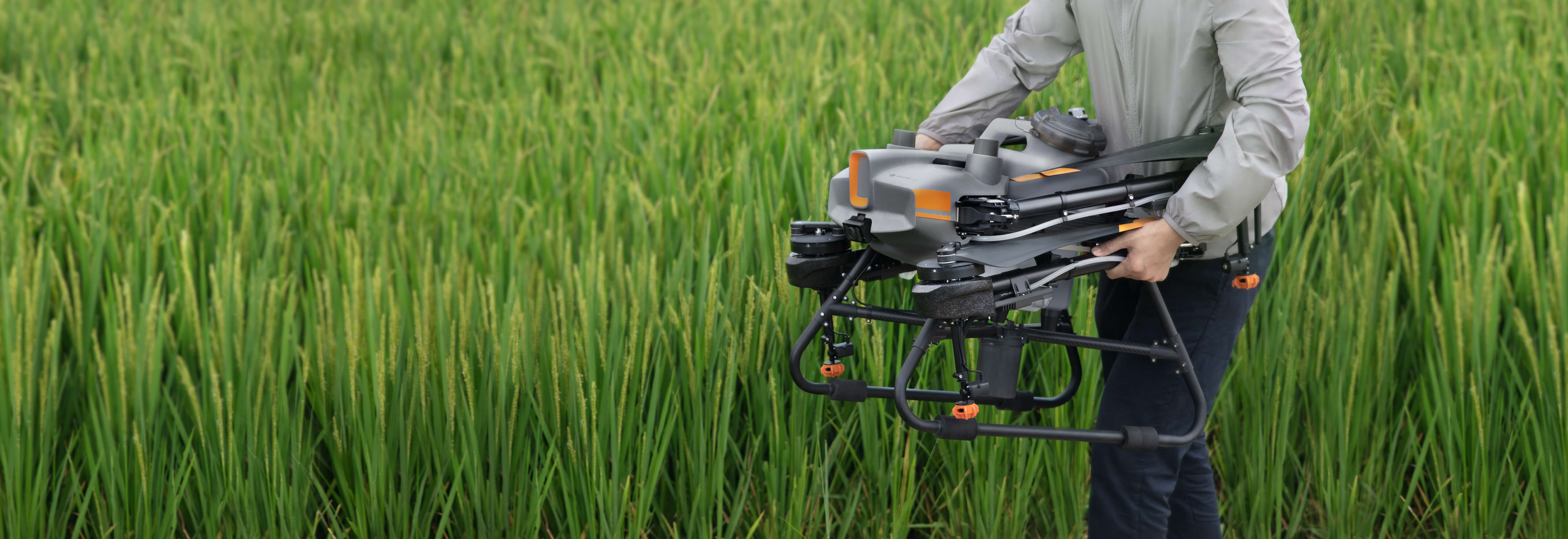 DJI Agras T10. Инновационный дрон для цифрового сельского хозяйства